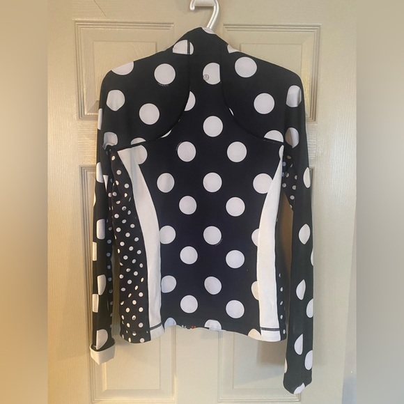 Lululemon Size 8 Black & White Polka Dot Jacket - Picture 1 of 2